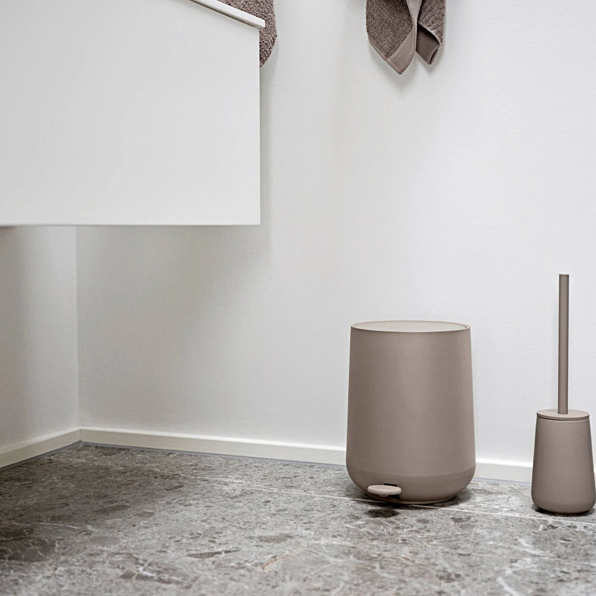 3L Pedal Bin N518