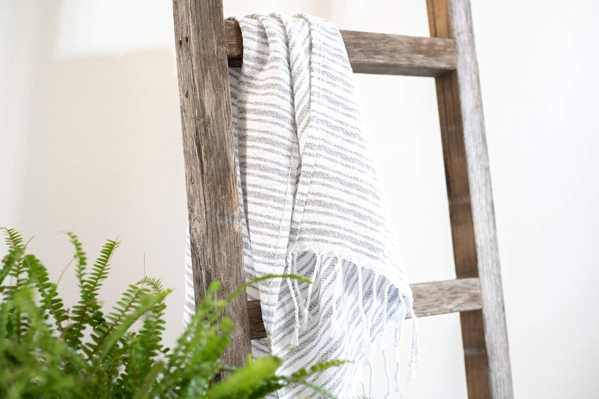 4 ft White Wash Reclaimed Wood Decorative Ladder K7907