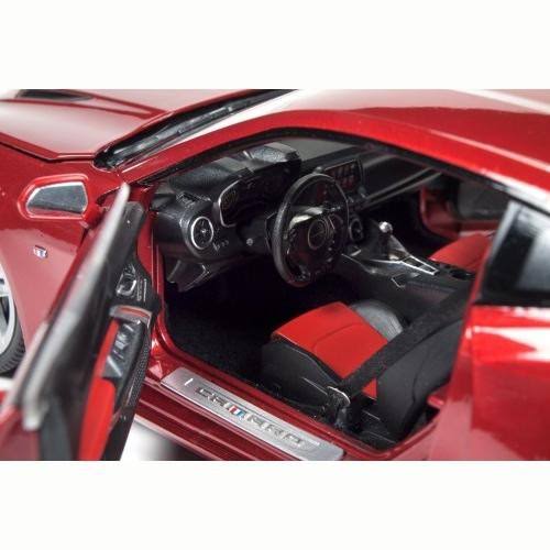 Garnet Red 1/18 Diecast Model Car U129838
