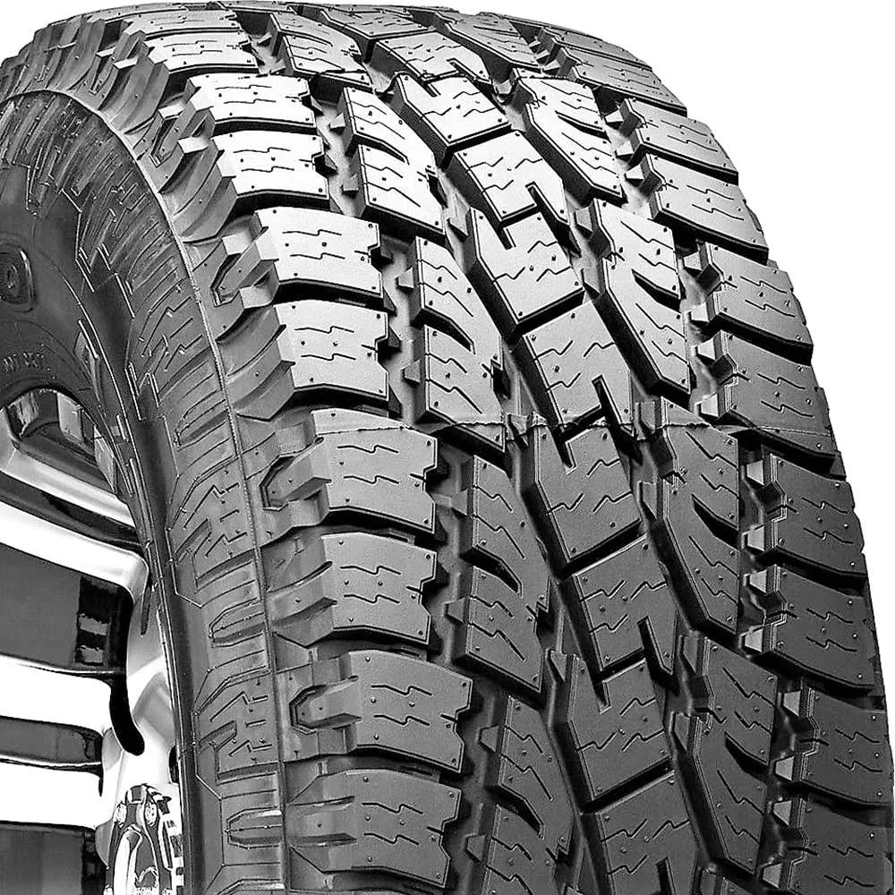 255/55R18 109H All-Terrain Tire B598782