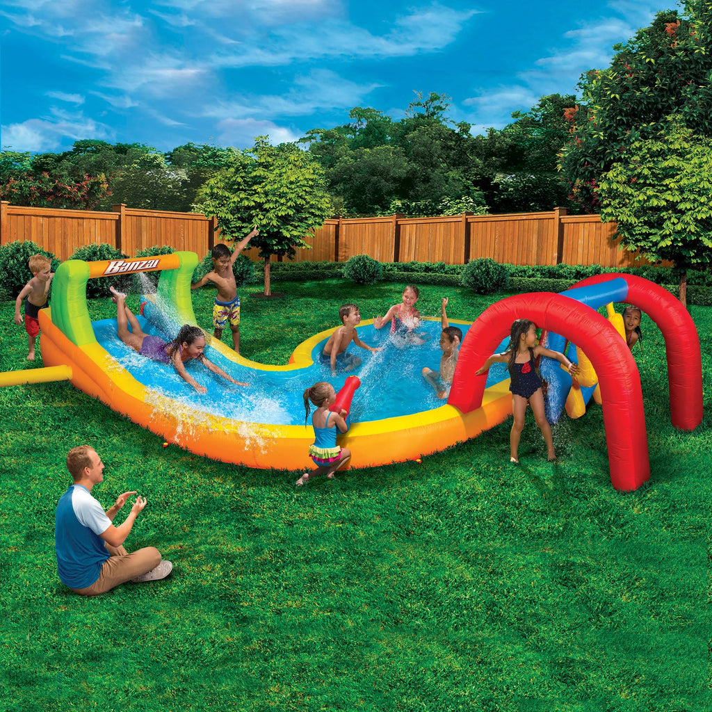 Splash Zone Water Park with Water Blasting Cannon & Pillars P90653