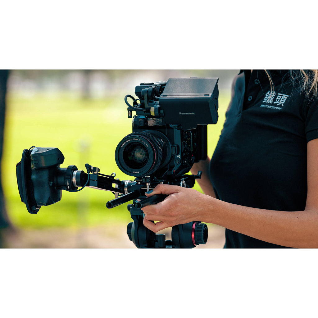 Camera Cage with V-Mount Battery Plate Q80129