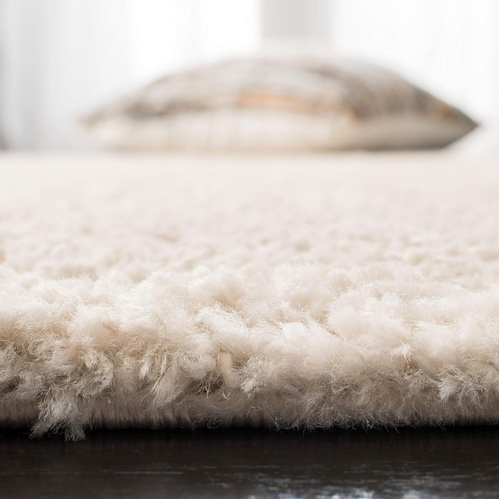 Beige 12' x 15' Shag Area Rug X622