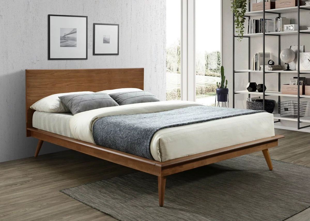 Queen Platform Bed W745087