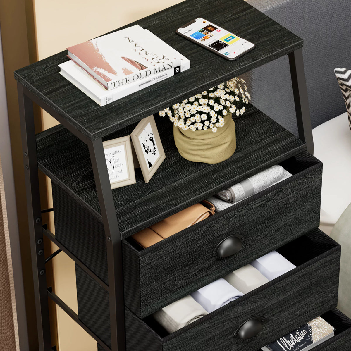 White 4-Drawer Fabric Dresser X12224